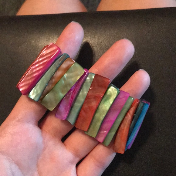 Color bracelet - Picture 2 of 3